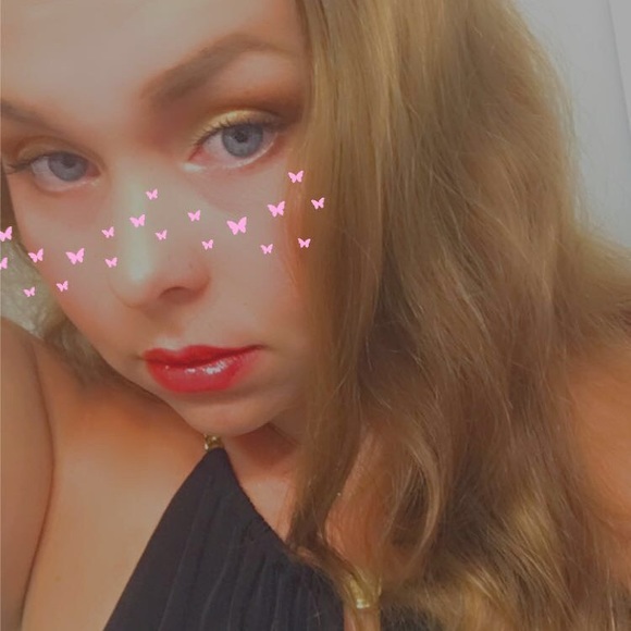 Meet your Posher, Taylor - Picture 12 of 12